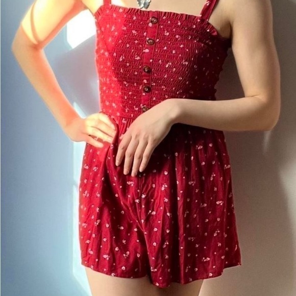 Hollister Smocked Floral Romper - Picture 6 of 7